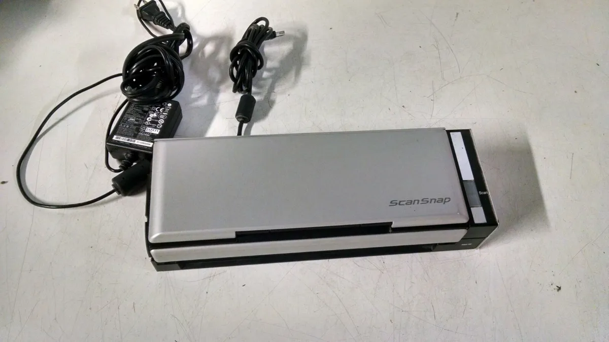 Fujitsu ScanSnap S1300 Pass-Through Scanner WITH POWER CORD & USB BUNDLE  TESTED