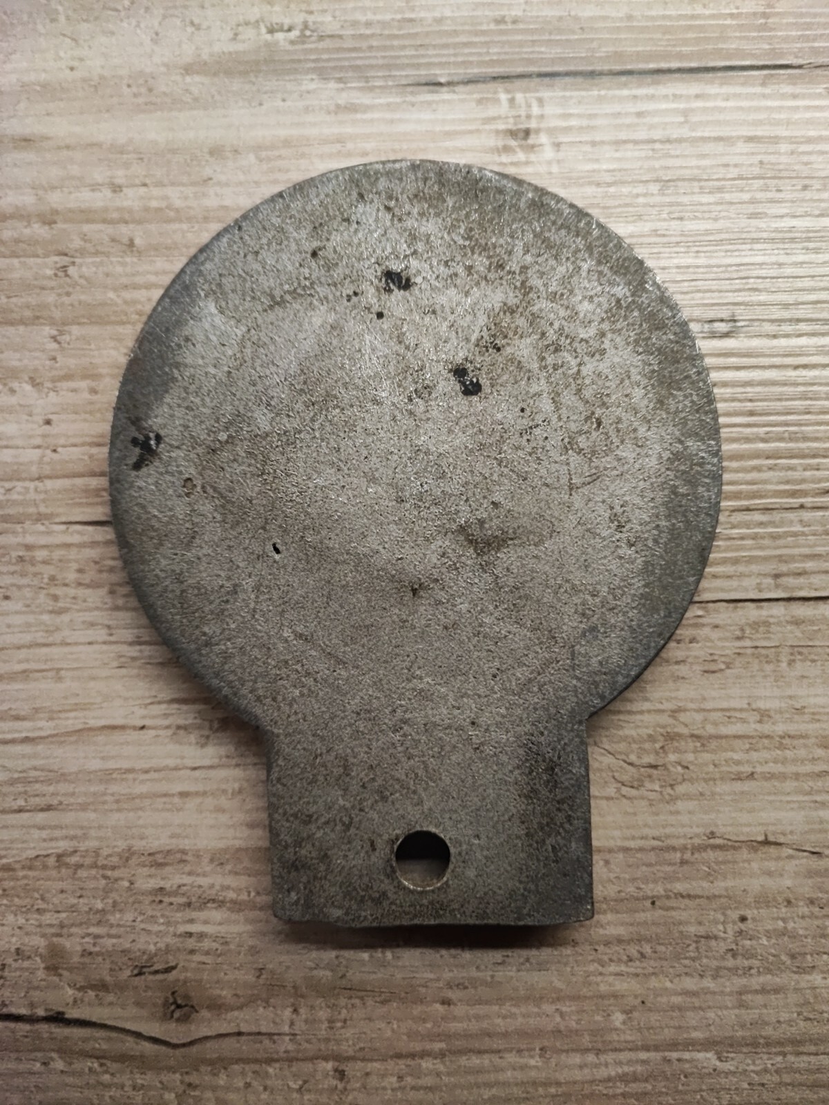 VINTAGE LINCOLN AND DISTRICT MOTOR CYCLE AND LIGHT CAR CLUB CAR BADGE