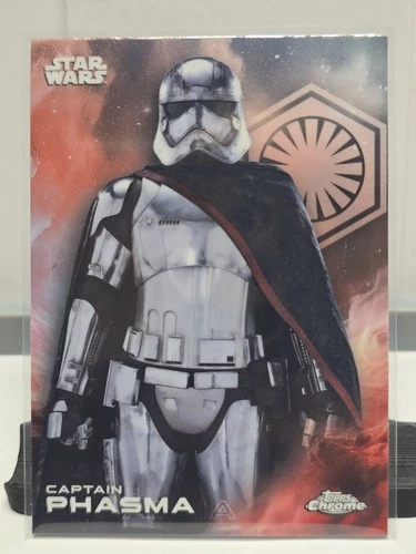 2025 Topps Chrome Star Wars #19 Captain Phasma Base