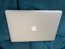 MacBook Air (2017) 13” 128GB 1,8GHz 8GB RAM - SIEHT AUS WIE NEU
