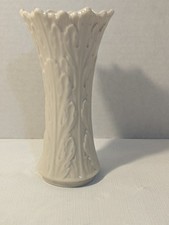 Vtg Lenox Elegant Embossed Handcrafted Ivory Colored Porcelain Vase Made In USA.