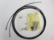 KEYENCE FU-78 FIBER OPTIC CABLE THRUBEAM M4 THREADED 2M CABLE