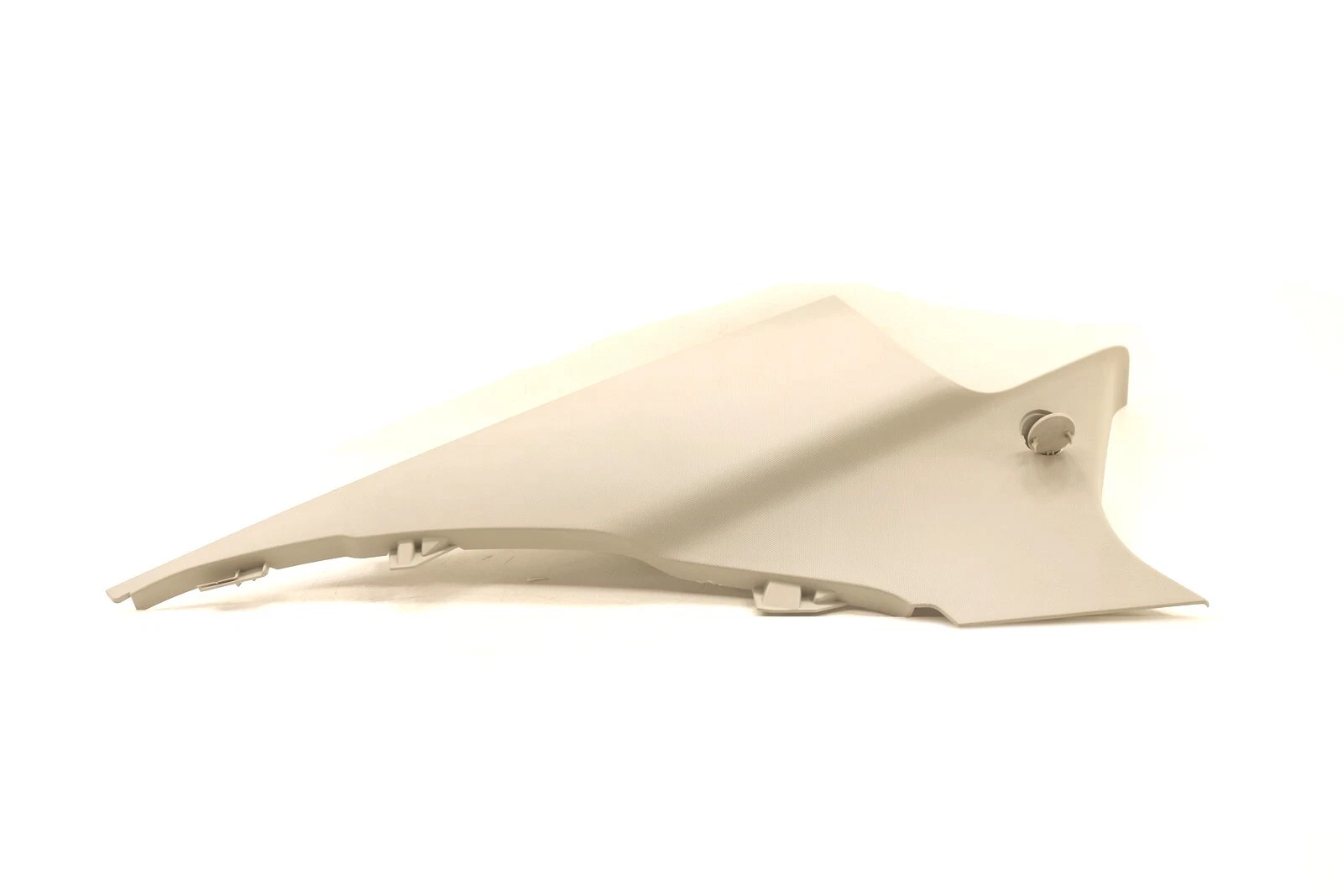 Recubrimiento de la parte superior del cuarto para Nissan (N/P 76935-4RA0A)