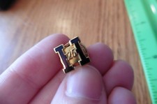 Lapel Pin Vintage Letter H 25 year anniversary gold tone enamel or high school