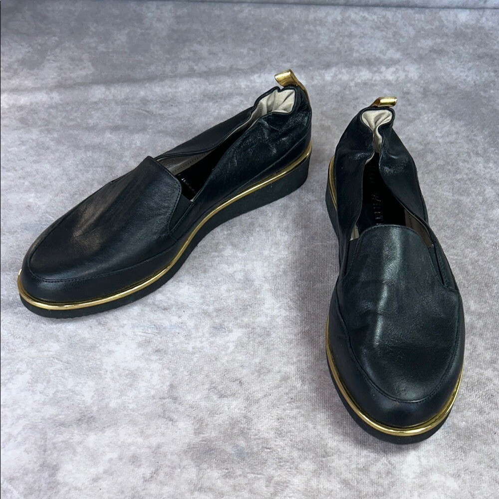 Ron White Unsized NWOT Black Leather Slip-On Loafers Gold  display picture 1
