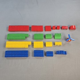 2004 LEGO DUPLO 4085 - Duplo Building Set 90 Piece Play Set Missing 1 Piece