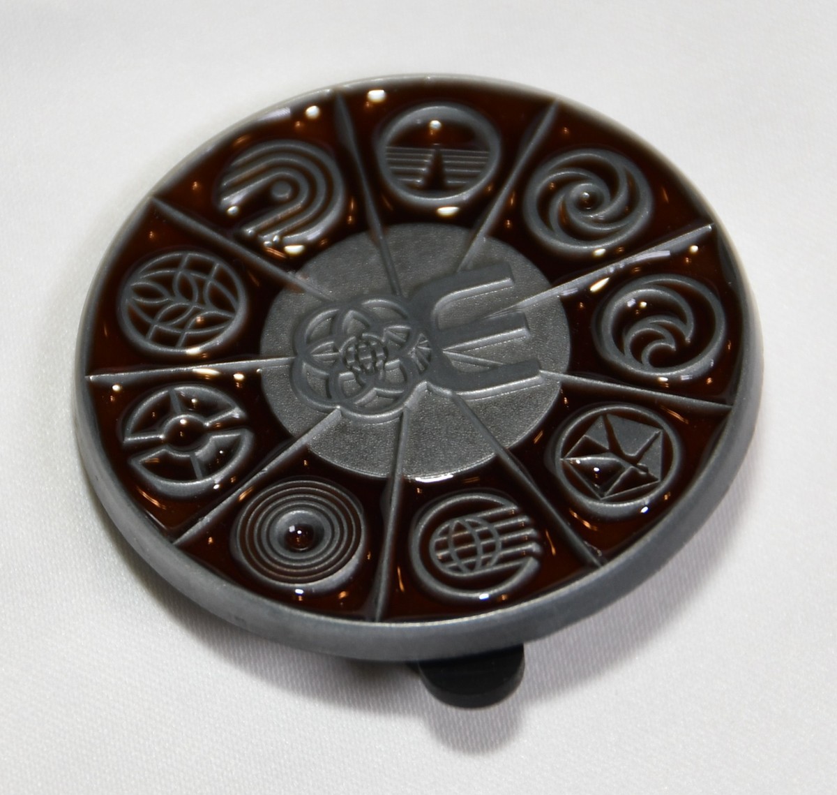 Disney World EPCOT CENTER 30th Anniversary Medal Pin (PP92777