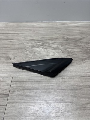 2011-2016 HONDA CR-Z CRZ FRONT RIGHT FENDER CORNER TRIM COVER