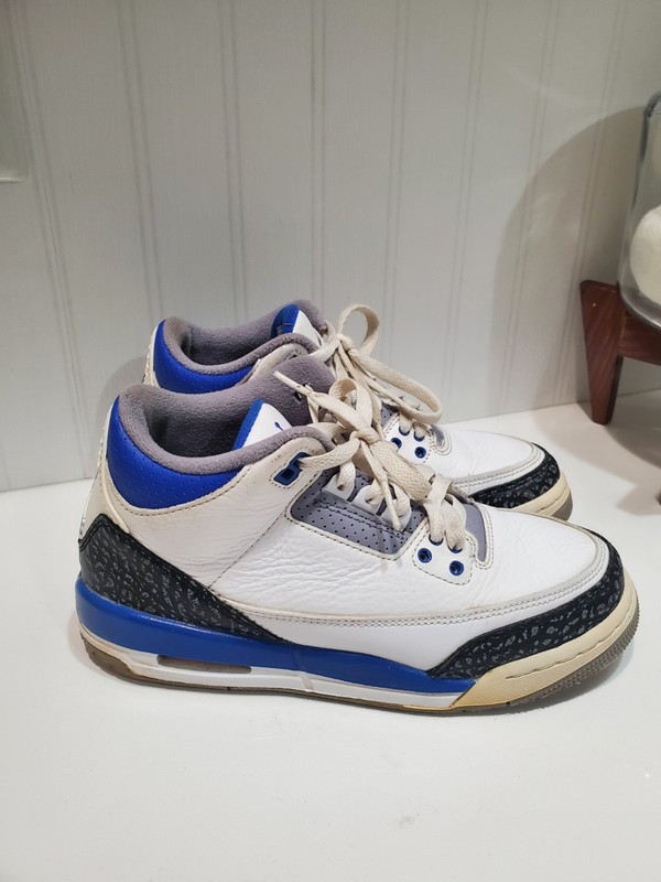 Nike Air Jordan 3 Retro Racer Blue Size 5.5Y