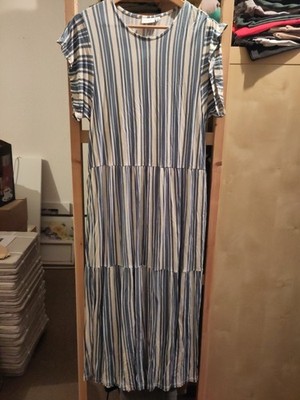 Kleid Vila Gr. L