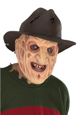 MASCHERA FREDDY KRUEGER IN SCHIUMA DI LATTICE