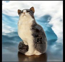 Rare Vintage Royal Doulton Persian Cat HN 999