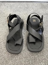 Black Strappy Flat Platform Flatform Sandals, EU 38 / 5