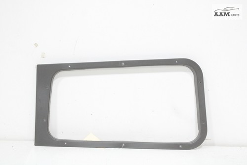 18-24 VOLVO VNL 860 RIGHT PASSENGER SIDE SLEEPER WINDOW BEZEL TRIM 84200841 OEM