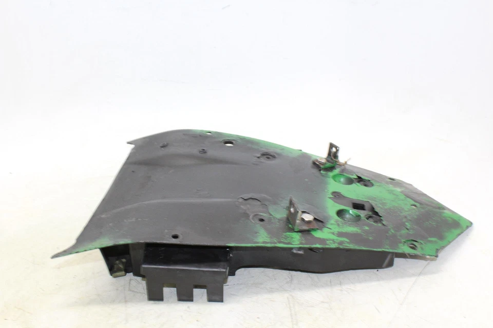 05-06 Kawasaki Z750s Plastic Covers - Image 2 of 4