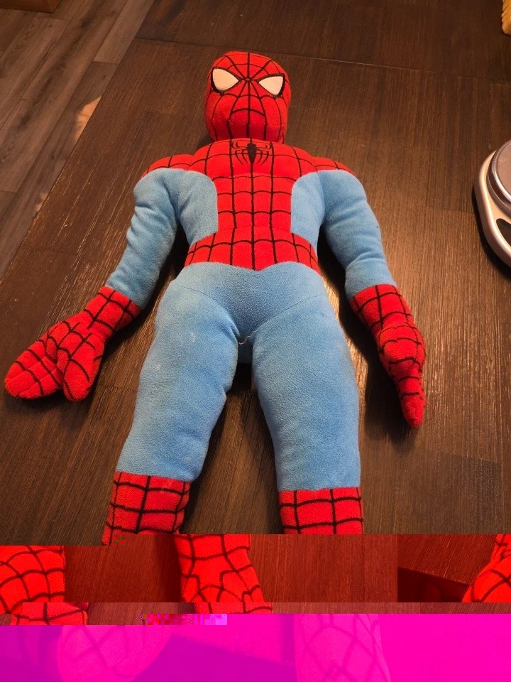 Marvel Ultimate УДИВИТЕЛЬНАЯ 26-ДЮЙМОВАЯ ПОДУШКА плюшевая МЯГКАЯ ИГРУШКА-ЖИВОТНОЕ большая - Изображение 3 из 4