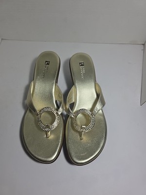 White Mountain Size 9 M Gold Mine Wedge Thong Sandal