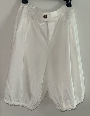 MICAS All White Balloon Knee Length Pants 