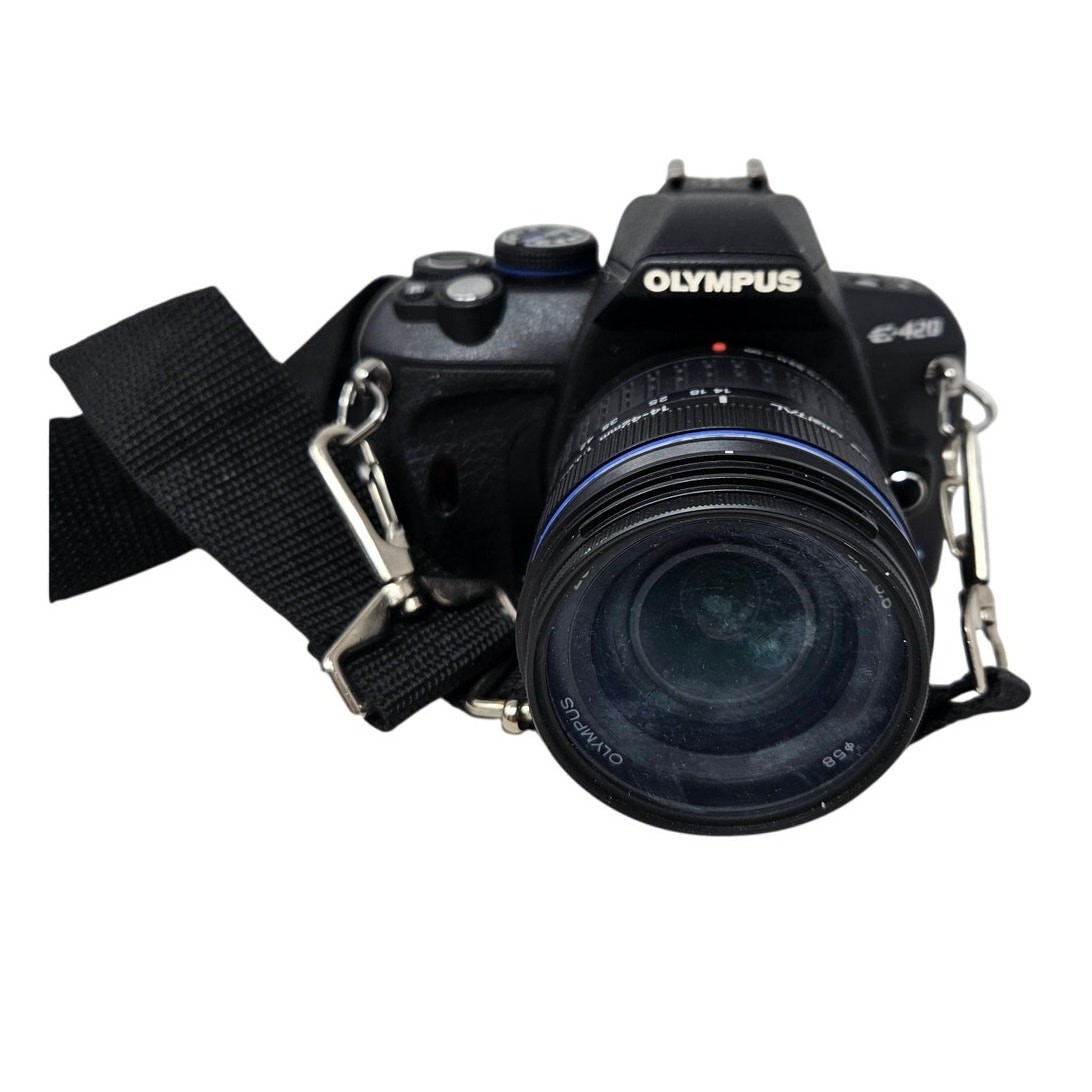 Olympus E-420 With Digital Camera with Zuiko 14-42mm Lens Tested 2
