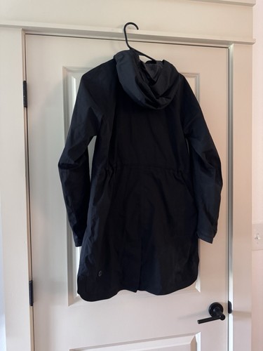 Lululemon Women Black Right As Rain Jacket Lightweight Full Zip Hooded Coat Sz 8 - Picture 2 of 6