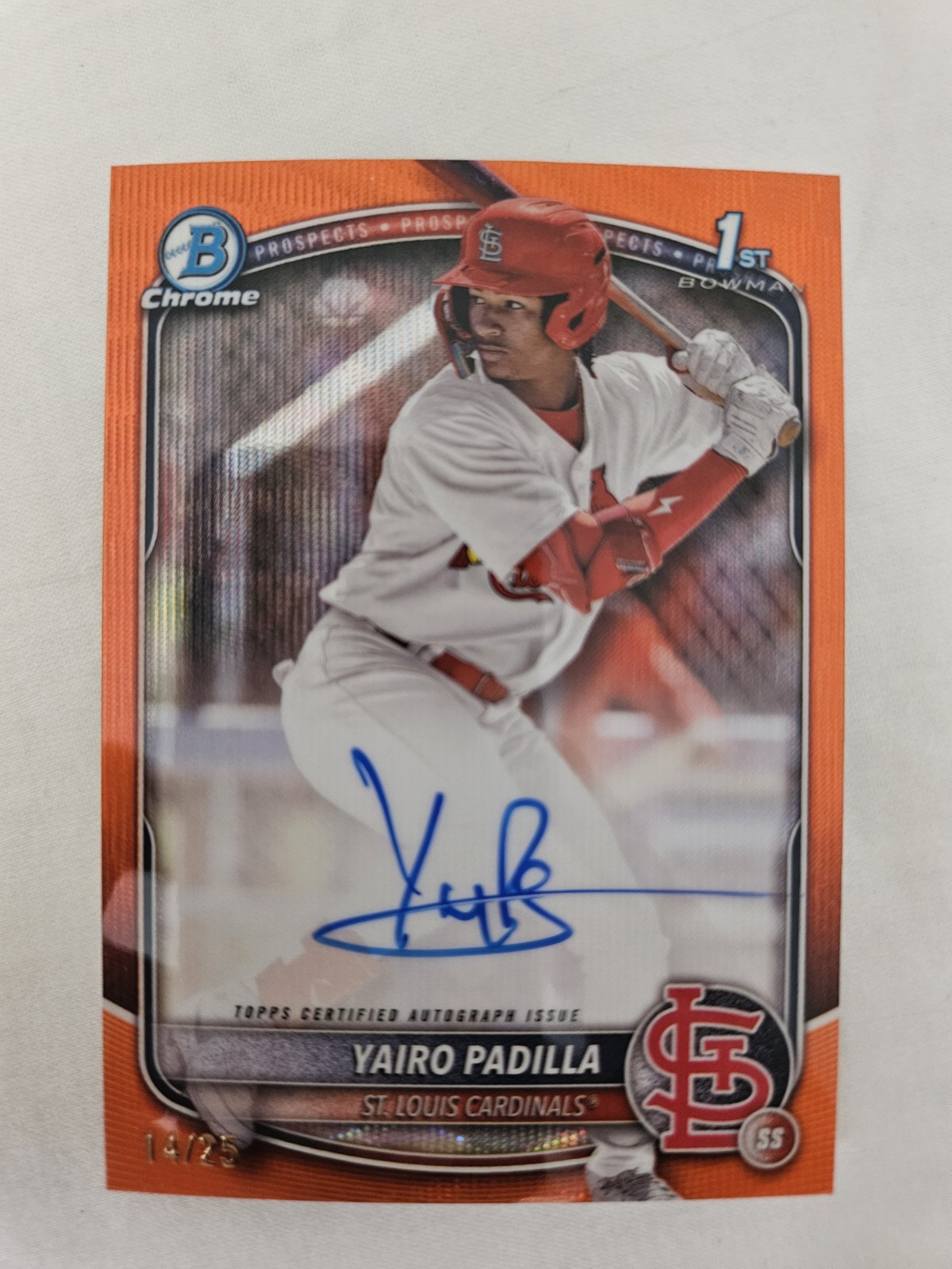 2025 1st Bowman Chrome Yairo Padilla Orange Wave Refractor Auto 14/25 Cardinals