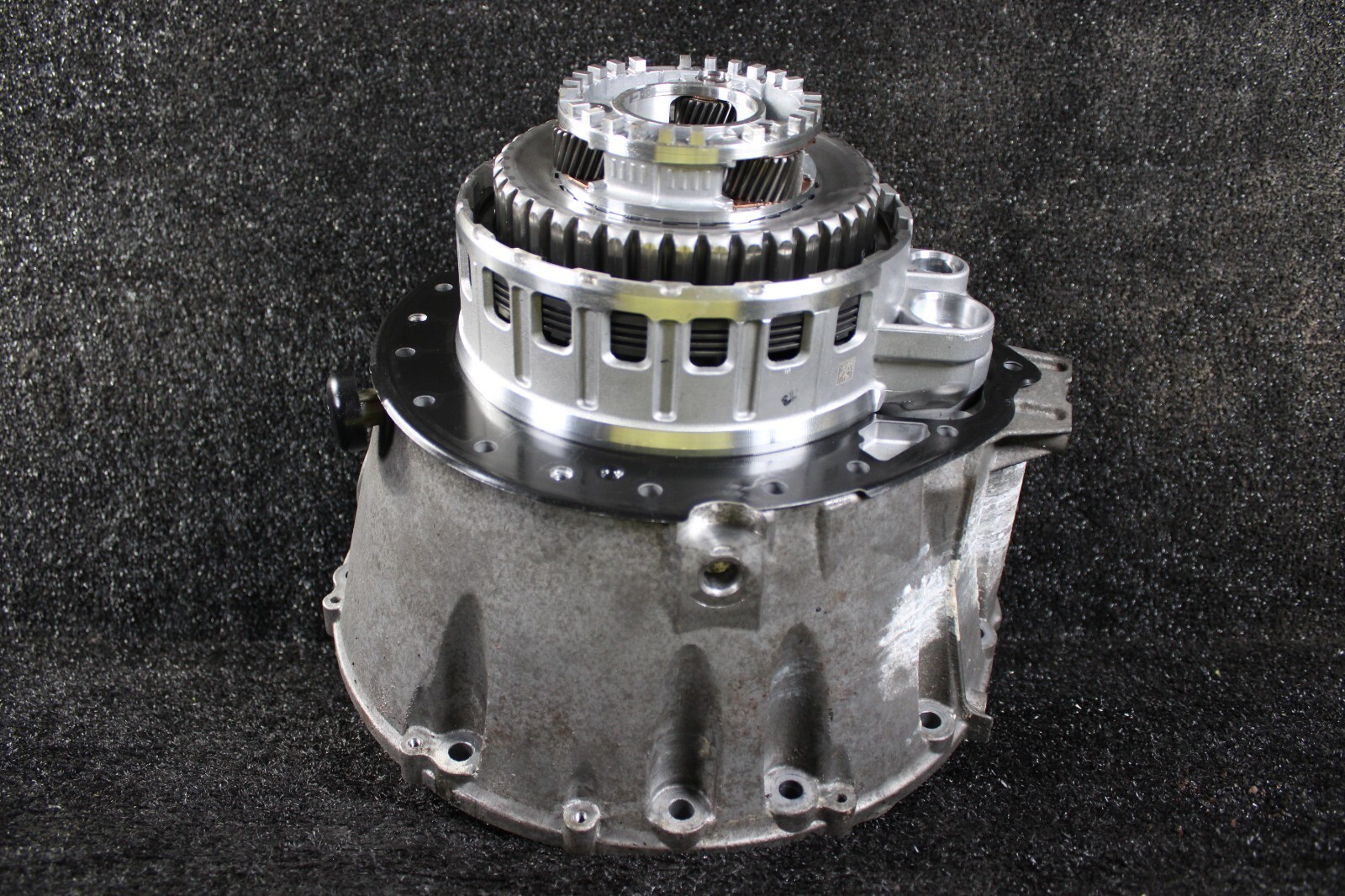 Mercedes GLC300 Automatic Trans Torque Converter Housing 18 22 