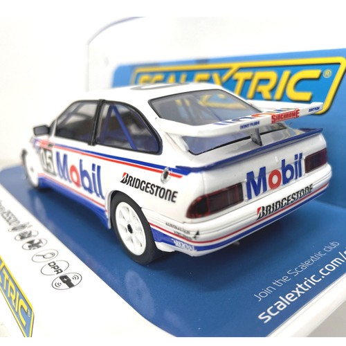 SCALEXTRIC 1/32 FORD SIERRA RS500 COSWORTH PETER BROCK 1989 BATHRUST SLOT CAR - Picture 3 of 6
