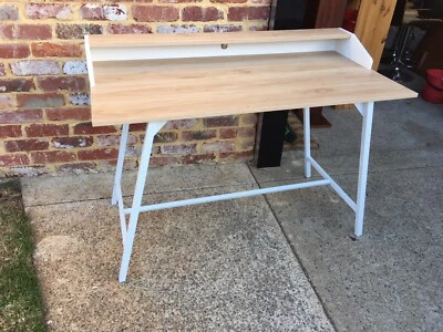 Desk Studio Desk Study Desk Desks Gumtree Australia Belmont