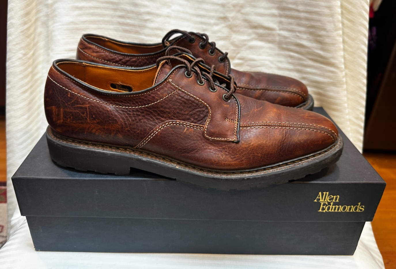 SAOLA NUOVO CON SCATOLA! ALLEN EDMONDS MAPLETON SCARPA ELEGANTE UOMO PELLE MARRONE TAGLIA 10 B