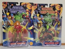 Lot of 2 Vintage 1997 ToyBiz Marvel Universe Halloween Jack Dark Phoenix MOC