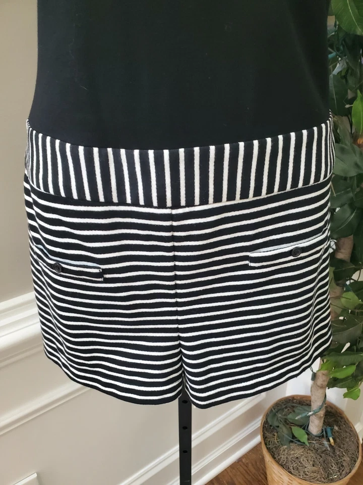 Lucca Couture 女式白色和黑色人造丝大圆领无袖休闲连身裤 S — 第 3/4 张图片