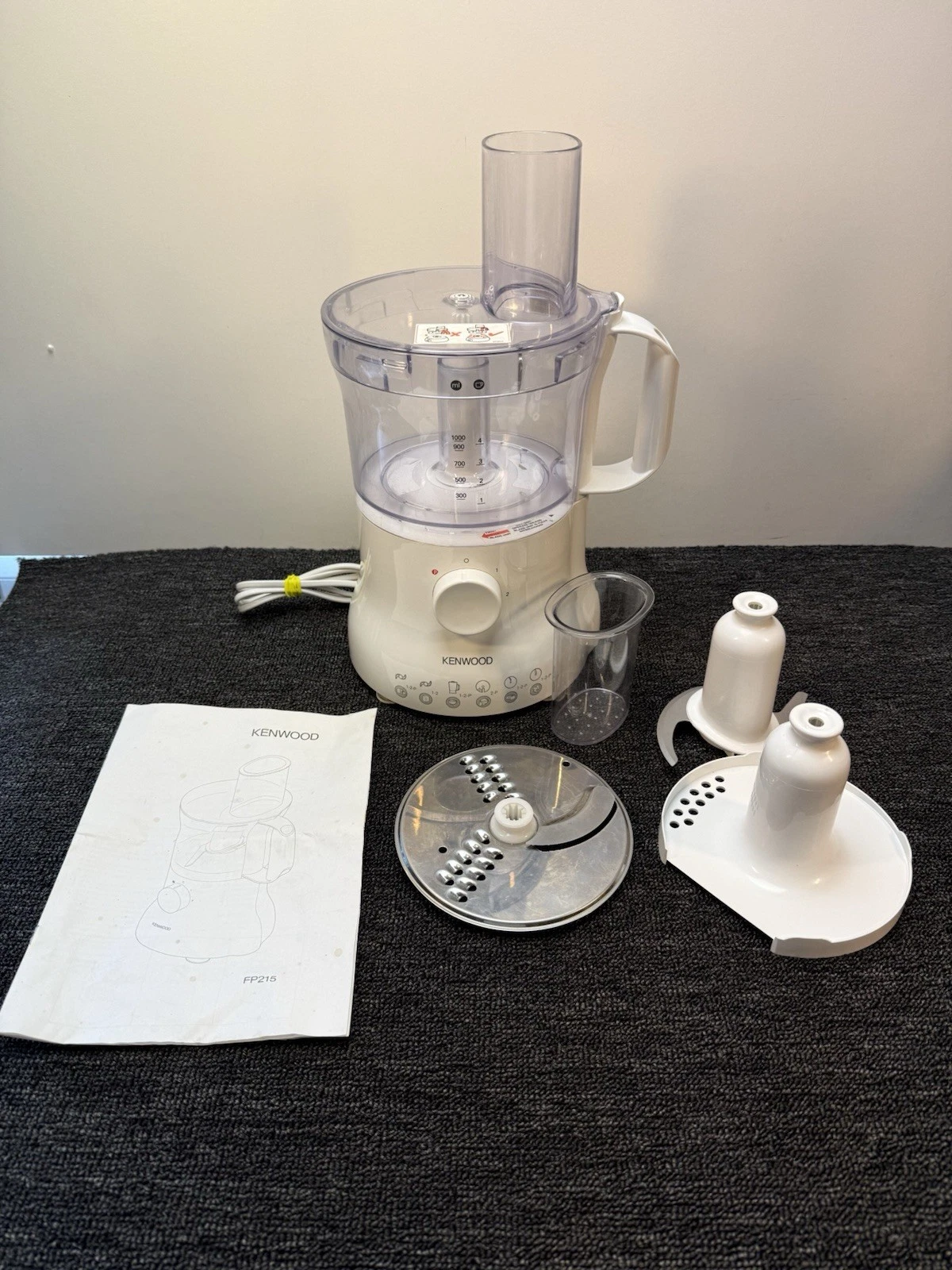 Kenwood Multi-Pro FP215 Food Processor With Attachments Tested Working