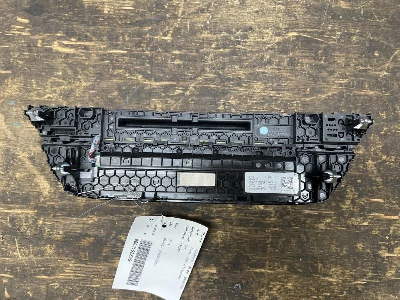 Temperature Control Front Fits 16-21 BMW 740i 746444 - Image 3 of 4