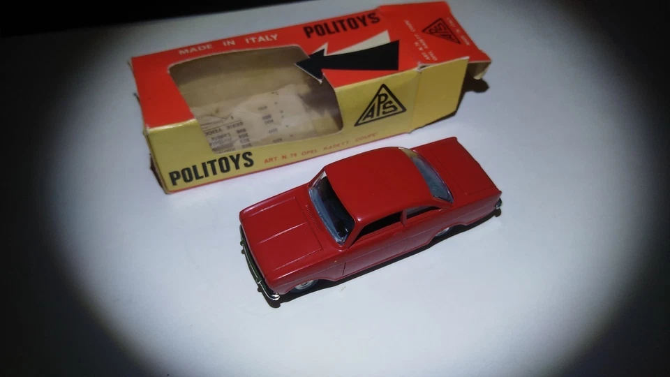 Politoys APS  1/41 Opel kadett coupe  - FIBRE GLASS - #79 - Immagine 4 di 4