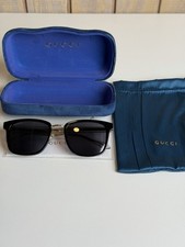 Gucci GUCCI Square Sunglasses Black Frame Gray Tinted Lenses Lightweight Case