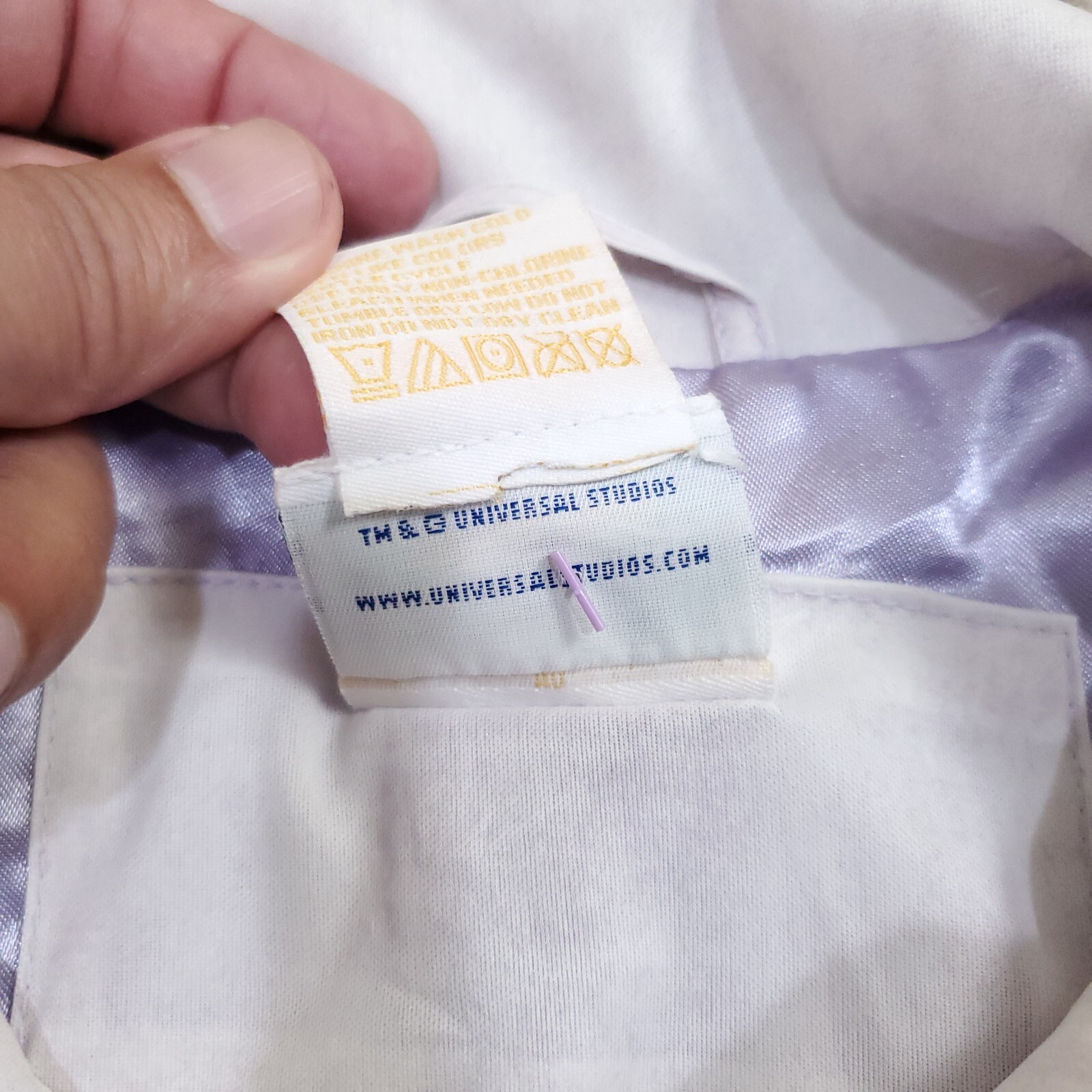 Universal Studios White Soft Shell Jacket Size Me… - image 11