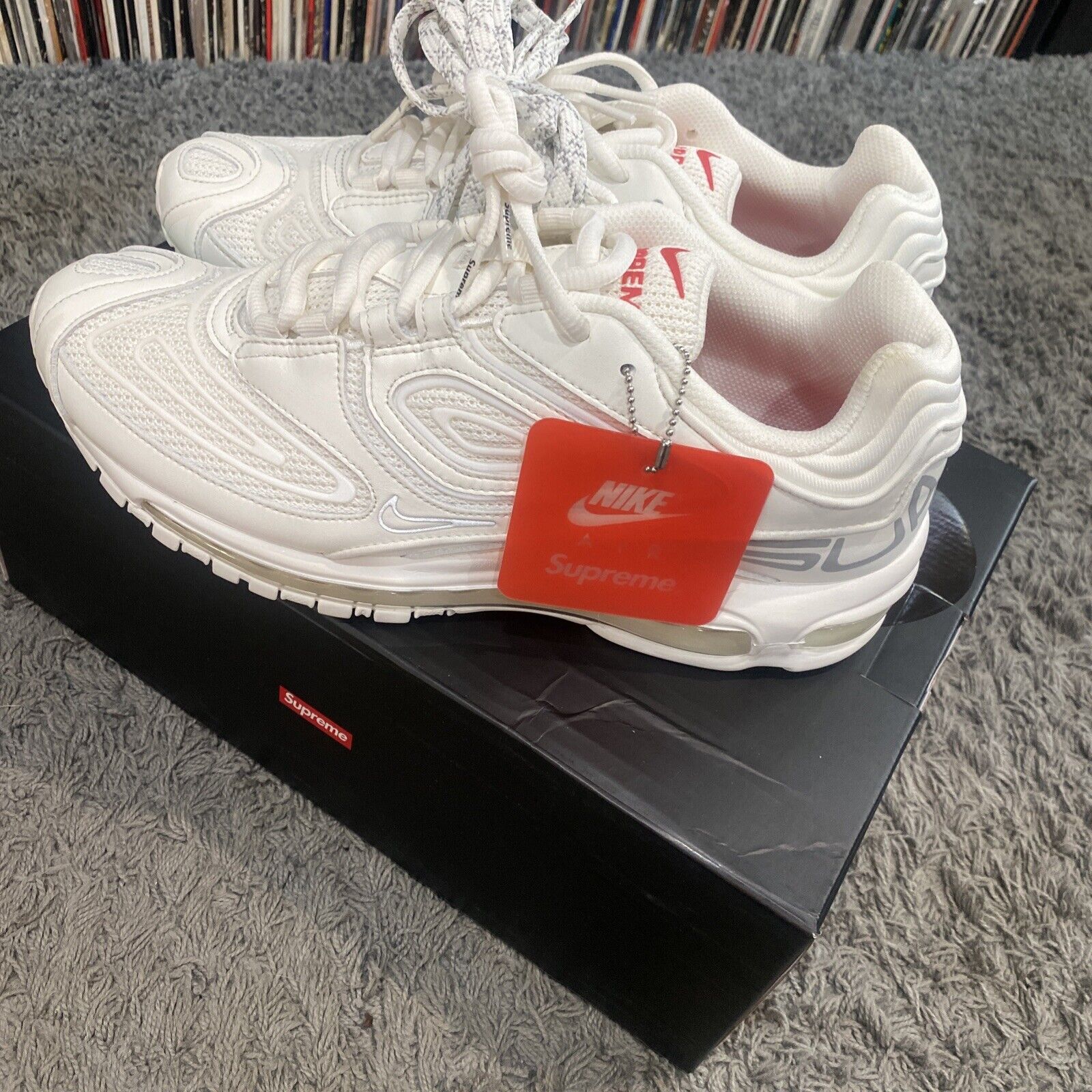 white air max size 9