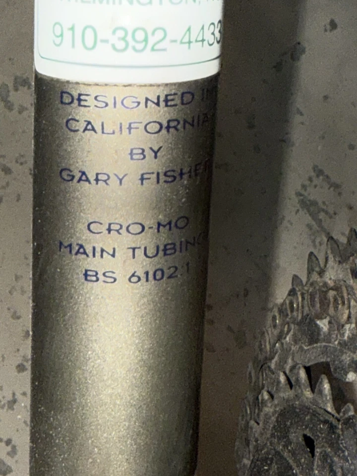 Bicicleta de montaña Gary Fisher Wahoo 1996 cuadro rígido gris y horquilla acero cromado Foto 3 de 4