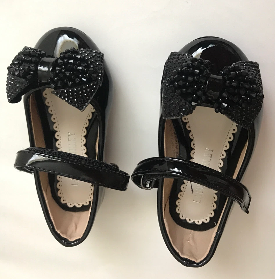 Bailarina Laura Ashley niña pequeña talla plana 5 6 7 8 9 10 nueva con caja Foto 2 de 4