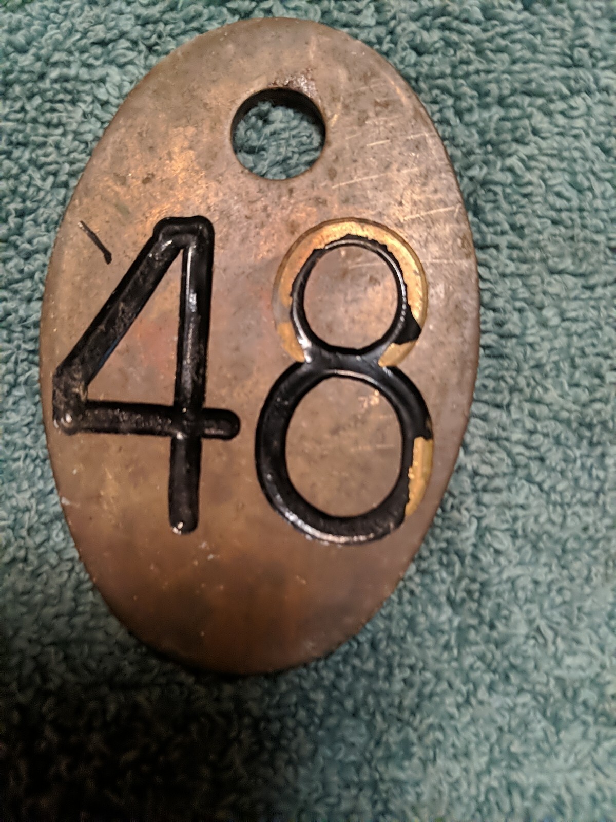 Антикварная/винтажная цельная латунная бирка с номером коровы крупного рогатого скота No48