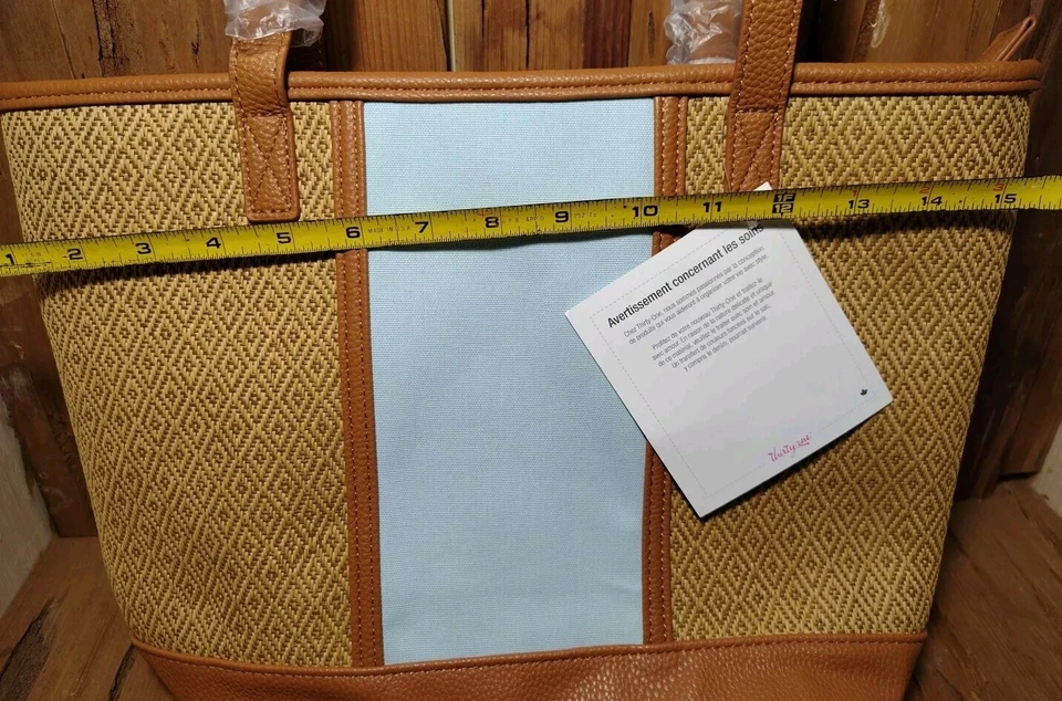 Bolso de hombro Thirty One Little Dreamer de paja natural azul claro nuevo con etiquetas  Foto 4 de 4