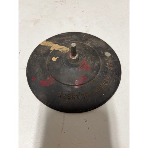 5-1/2” flexible rubber backing pad used with polishers and sanders.
