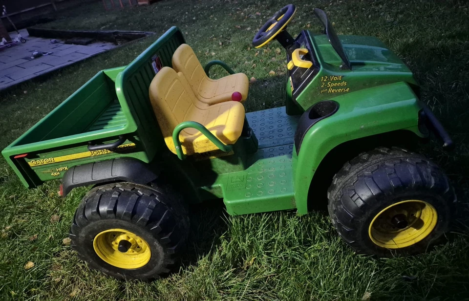 Peg Perego John Deere Gator Electric Tractor Toy for Kids - Image 4 of 4