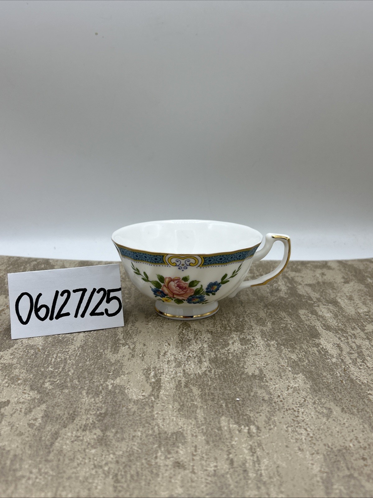 Shabby Chic Vintage China Tea Set 3 Trios (Cup, Saucer, Dessert Plate)