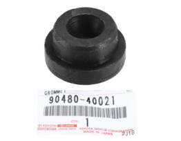 Bague caoutchouc radiateur TOYOTA pour supprimer le jeu et les vibrations 90480-40021