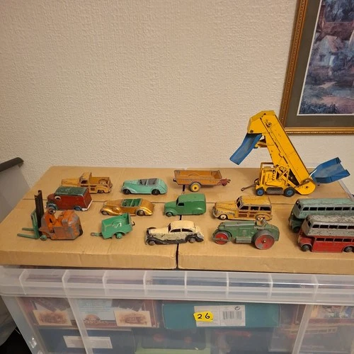 Vintage Dinky Toys x 14  Spares Repairs. Missing Tyres etc Uk Buyers Only (39)