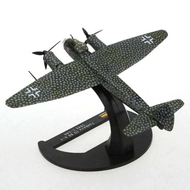 1:144 WWⅡ German Junkers Ju 88 Bomber Aircraft Model Diecast Military Collection - Image 3 of 4