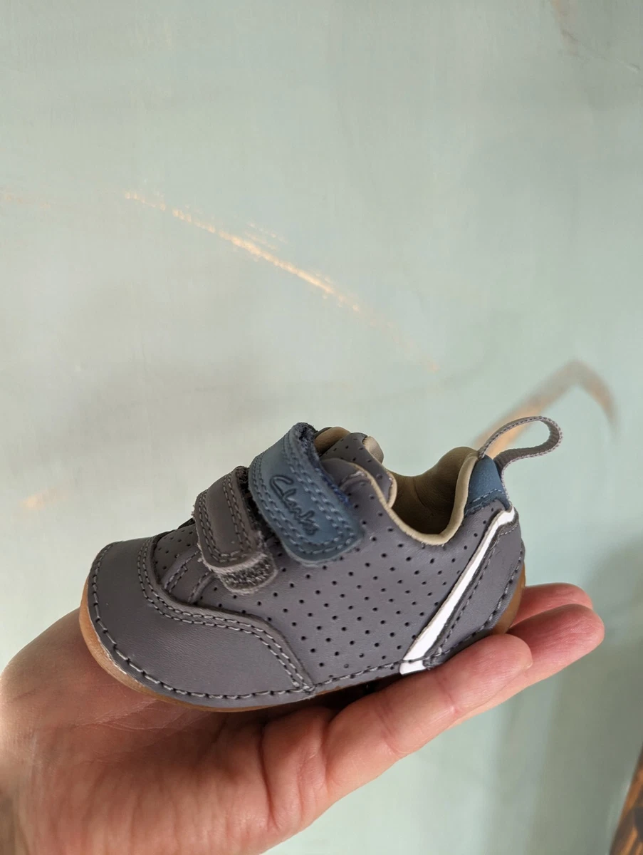 Clarks boys shoes size 6 sales