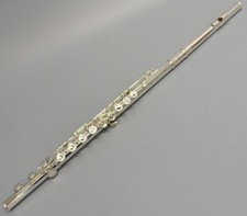 YAMAHA Flute Finesse Professional YFL-617 with E-mechanism Silver Tube EMS W/T