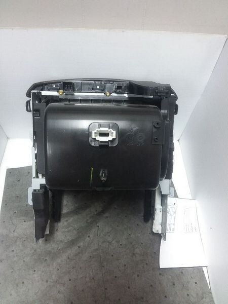 Picture 2 of 3